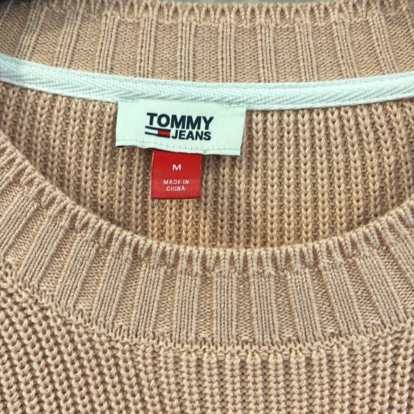 Tommy Hilfiger Size M Jeans Sweater Peach Pink Cotton Blend Retail $78 - Picture 4 of 11